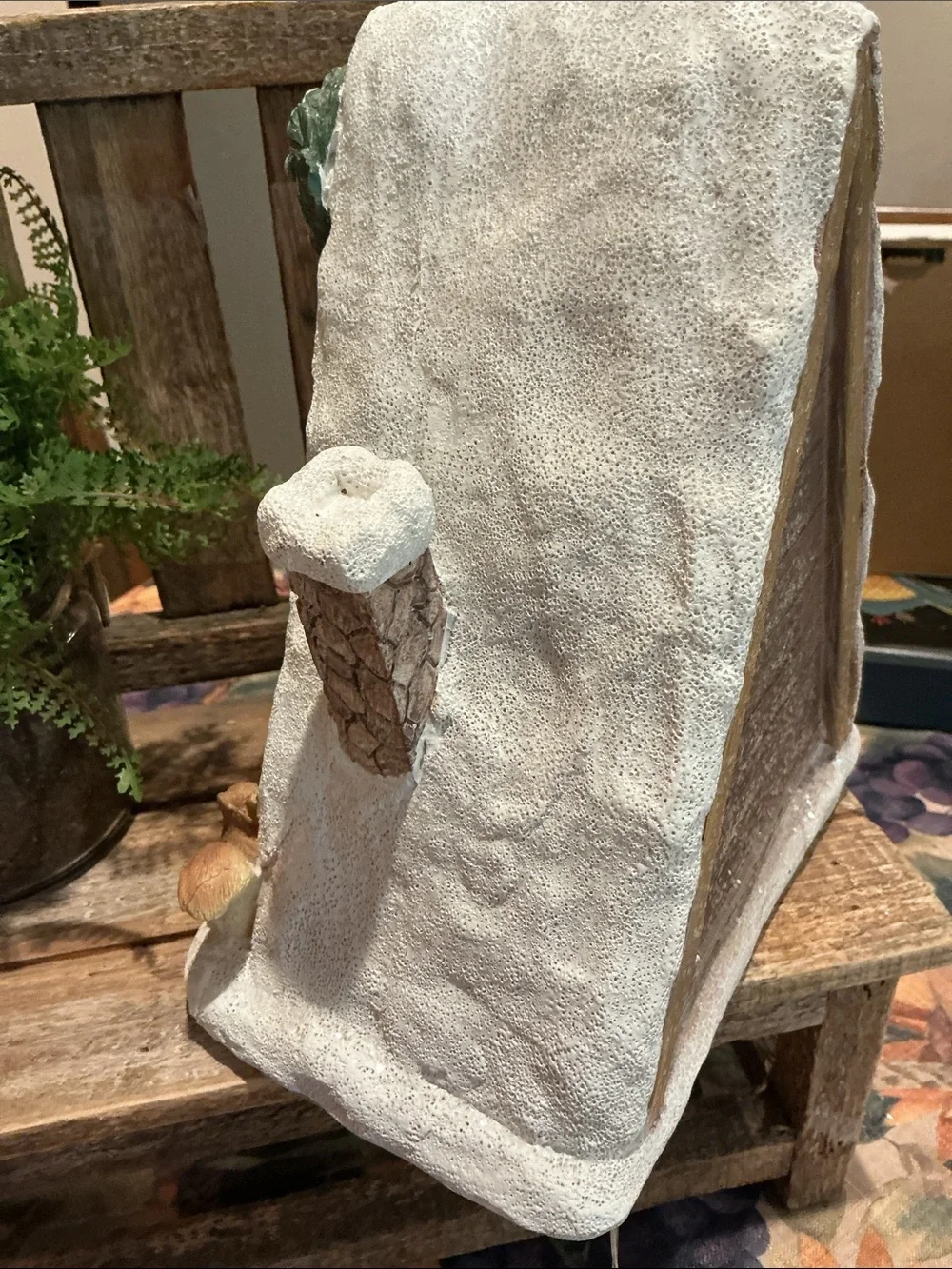 Light Up Snowy Glitter House/Lodge Tabletop Decor